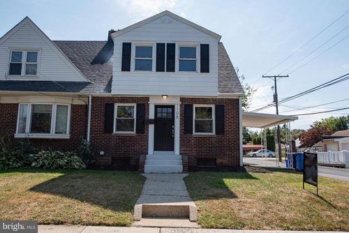 1108 E Jackson St, YORK, PA, 17403-2922 | Card Image