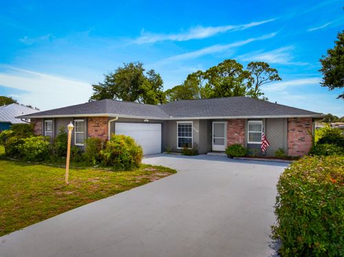 5110 Eagle Dr, Fort Pierce, FL, 34951-2374 | Card Image