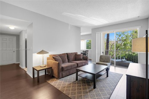 apt-217-7085 Nova Dr, Davie, FL, 33317-8106 | Card Image