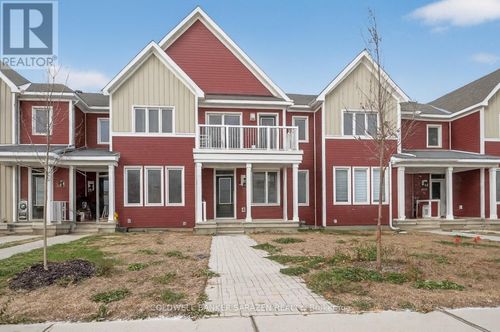 {{alt}} | Card Image