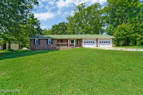 324 Wheeler Ln, Jamestown, TN, 38556-5812 | Card Image