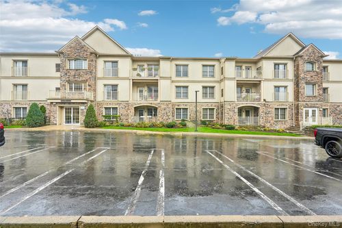 303-24 N De Baun Ave, Suffern, NY, 10901 | Card Image