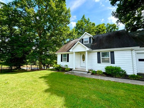 1405 Webb Ridge Rd, Russell Springs, KY, 42642-7768 | Card Image