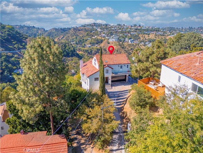 8280 Grand View Dr, House other with 3 bedrooms, 4 bathrooms and 2 parking in LOS ANGELES CA | Image 62