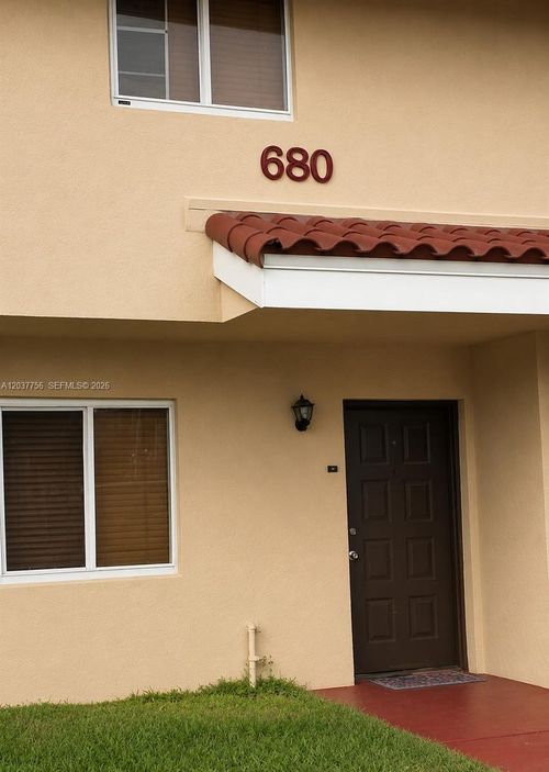 261-680 Nw 82nd Pl, Miami, FL, 33126-3971 | Card Image