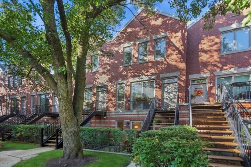 apt-d-1541 W Henderson St, Chicago, IL, 60657-2107 | Card Image