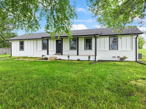 1950 Norton Rd, Lawrenceburg, TN, 38464-7157 | Card Image