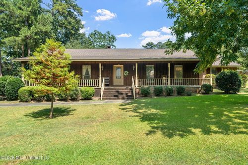 108 Pinecrest St, Collins, MS, 39428-4093 | Card Image