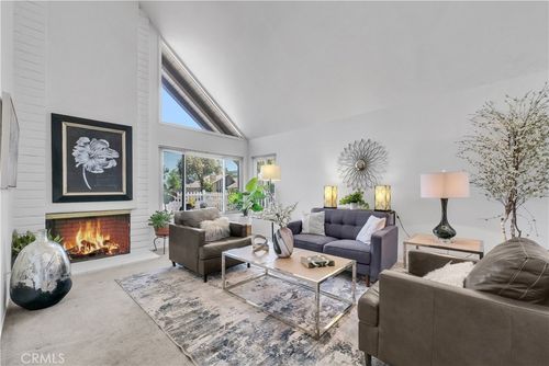 1501 Concord Ave, Fullerton, CA, 92831-2120 | Card Image