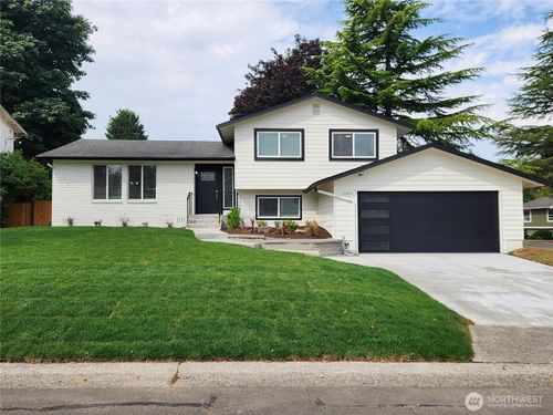 13419 128th Pl Ne, Kirkland, WA, 98034-5404 | Card Image