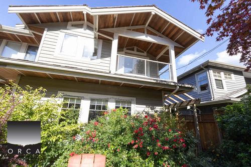 6351 Douglas St, West Vancouver, BC, V7W2G1 | Card Image