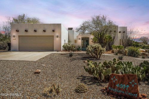 4009 Firethorn Ct, Las Cruces, NM, 88011-8351 | Card Image