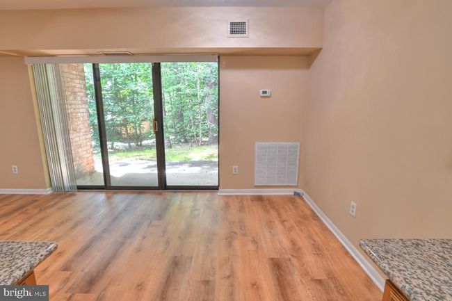 APT-1B - 11629 Stoneview Sq, Condo with 2 bedrooms, 2 bathrooms and null parking in RESTON VA | Image 34
