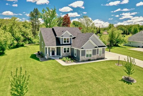 7803 Greenhaven Terrace, Waterford, WI, 53185 | Card Image