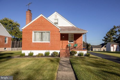 8929 Yvonne Ave, BALTIMORE, MD, 21236-2137 | Card Image