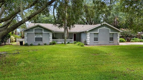 11252 Rosehill Dr, Clermont, FL, 34711-8518 | Card Image