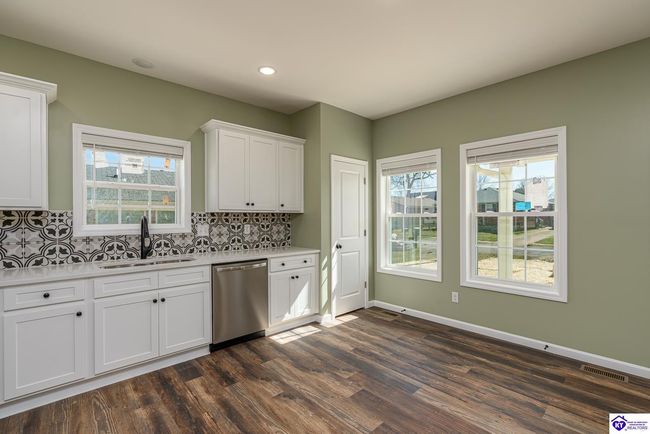 2589 Vonoa Dr, House other with 2 bedrooms, 1 bathrooms and null parking in Radcliff KY | Image 4