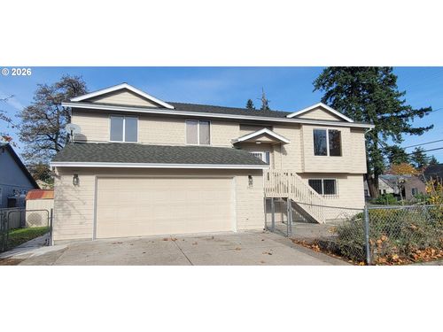 3857 Se 136th Ave, Portland, OR, 97236 | Card Image