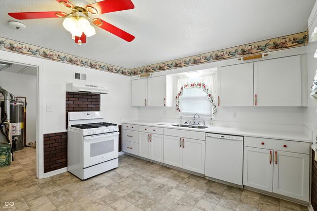 409 Hanley St, House other with 2 bedrooms, 2 bathrooms and null parking in Plainfield IN | Image 13