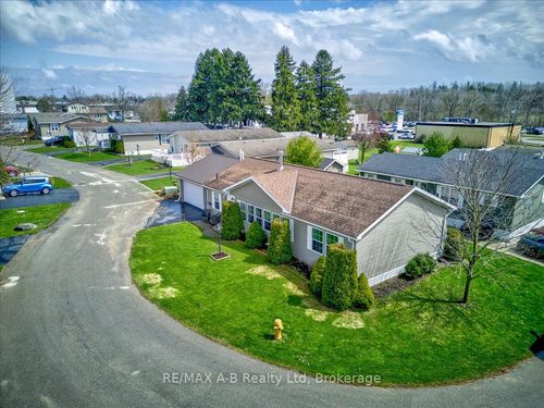 27-25 Thames Rd, Saint Marys, ON, N4X1G1 | Card Image