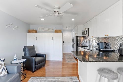 313-550 Winnacunnet Rd, Hampton, NH, 03842-4700 | Card Image