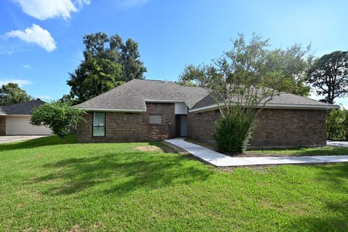 405 Post Oak Dr, Baytown, TX, 77520-1227 | Card Image
