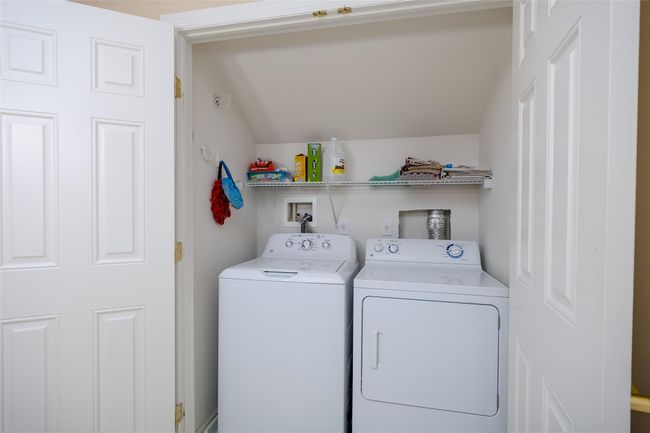 Laundry room with washer and dryer | Image 15
