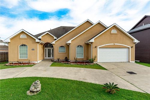 12540 N Lake Carmel Dr, New Orleans, LA, 70128-4577 | Card Image