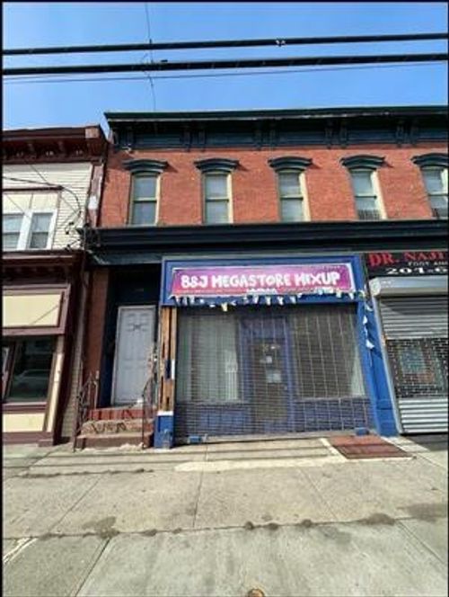 231 Old Bergen Rd, Jersey City, NJ, 07305-2620 | Card Image