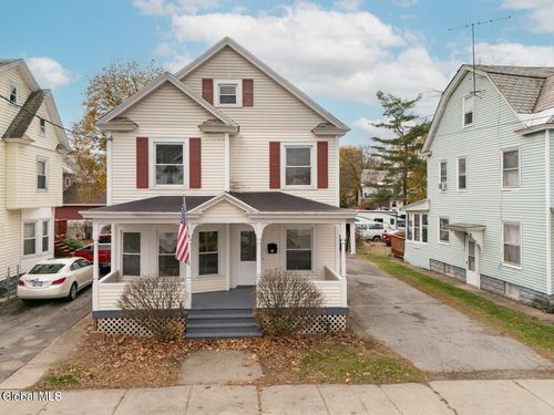 13 Darwin Ave, Glens Falls, NY, 12801-3416 | Card Image