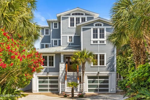 805 Lumina Ave S, Wrightsville Beach, NC, 28480-3117 | Card Image