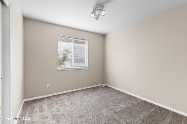 8393 N Cloverleaf Dr, House other with 4 bedrooms, 3 bathrooms and null parking in Hayden ID | Image 17