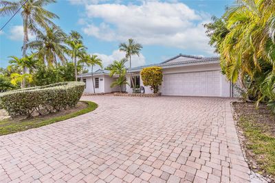 3326 Ne 168th St, House other with 4 bedrooms, 3 bathrooms and null parking in North Miami Beach FL | Image 2