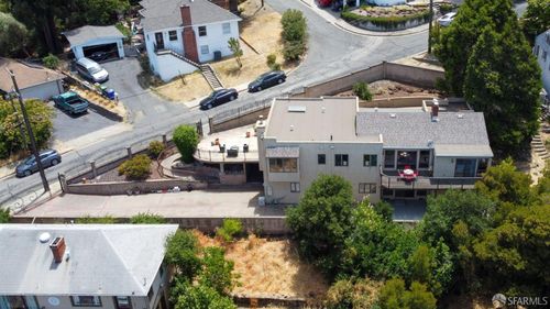 66 Baldwin Ave, Crockett, CA, 94525-1563 | Card Image