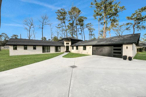 1601 Sycamore Ln, Kingwood, TX, 77339-3491 | Card Image