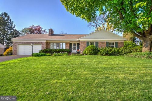 2113 Lyndell Dr, LANCASTER, PA, 17601-5727 | Card Image