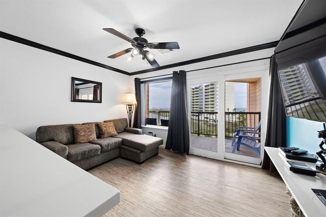 APT-332 - 9520 Seawall Blvd, Townhouse with 1 bedrooms, 1 bathrooms and null parking in Galveston TX | Image 15