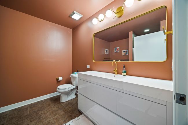 UNIT-402 - 320 21 St St, Condo with 1 bedrooms, 1 bathrooms and 1 parking in CHICAGO IL | Image 22