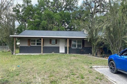 327 Ne 6th Ave, Trenton, FL, 32693-3503 | Card Image