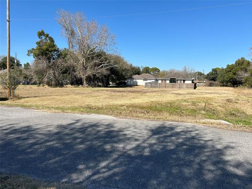 710 Orange St, La Marque, TX, 77568-5867 | Card Image