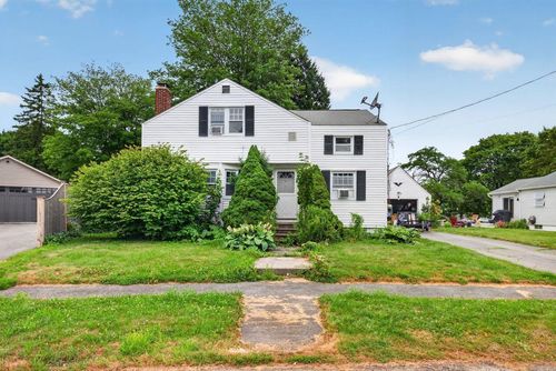 88 Mayer Rd, Portland, ME, 04102-1744 | Card Image