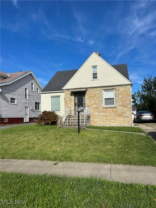 4163 E 147th St, Cleveland, OH, 44128-1864 | Card Image