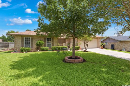 6503 Chapel Frst, San Antonio, TX, 78239 | Card Image