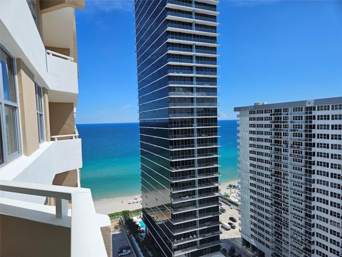 21l-1980 S Ocean Dr, Hallandale Beach, FL, 33009-5939 | Card Image