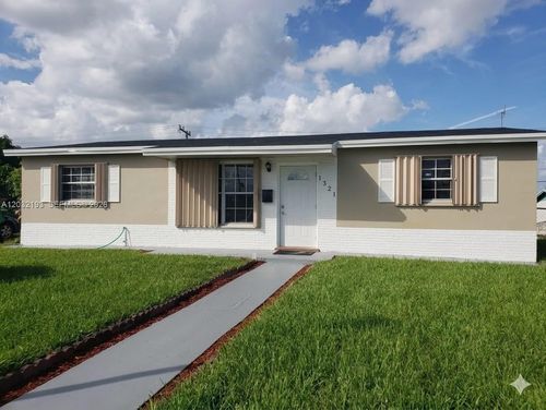1321 Nw 199th St, Miami Gardens, FL, 33169-2739 | Card Image