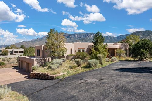13723 Apache Plume Pl Ne, Albuquerque, NM, 87111-8090 | Card Image