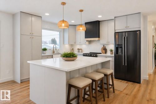 3 Linthorpe Rd, Spruce Grove, AB, T7X2C2 | Card Image