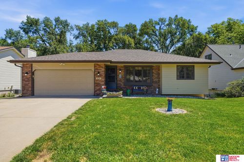 6110 S 53rd Street, Lincoln, NE, 68516 | Card Image