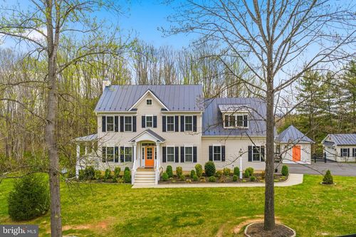 7135 Leeds Manor Rd, MARSHALL, VA, 20115-2254 | Card Image