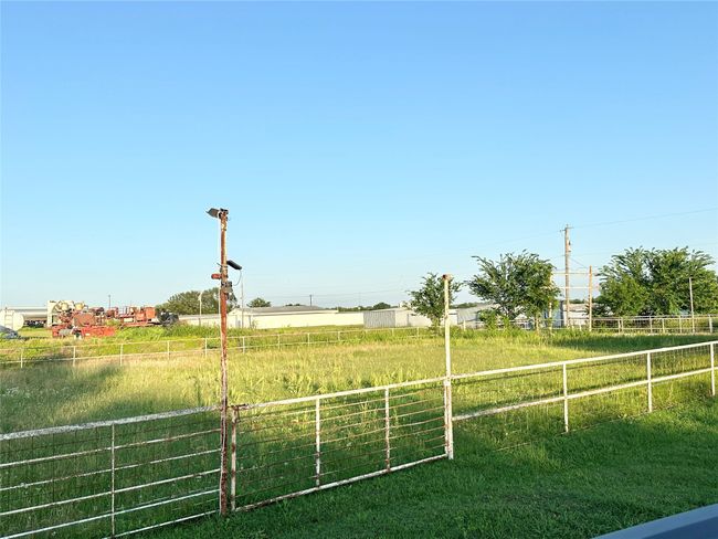 UNIT-14 - 3210 Rural Ranch Rd, Home with 14 bedrooms, 14 bathrooms and 20 parking in Gainesville TX | Image 28